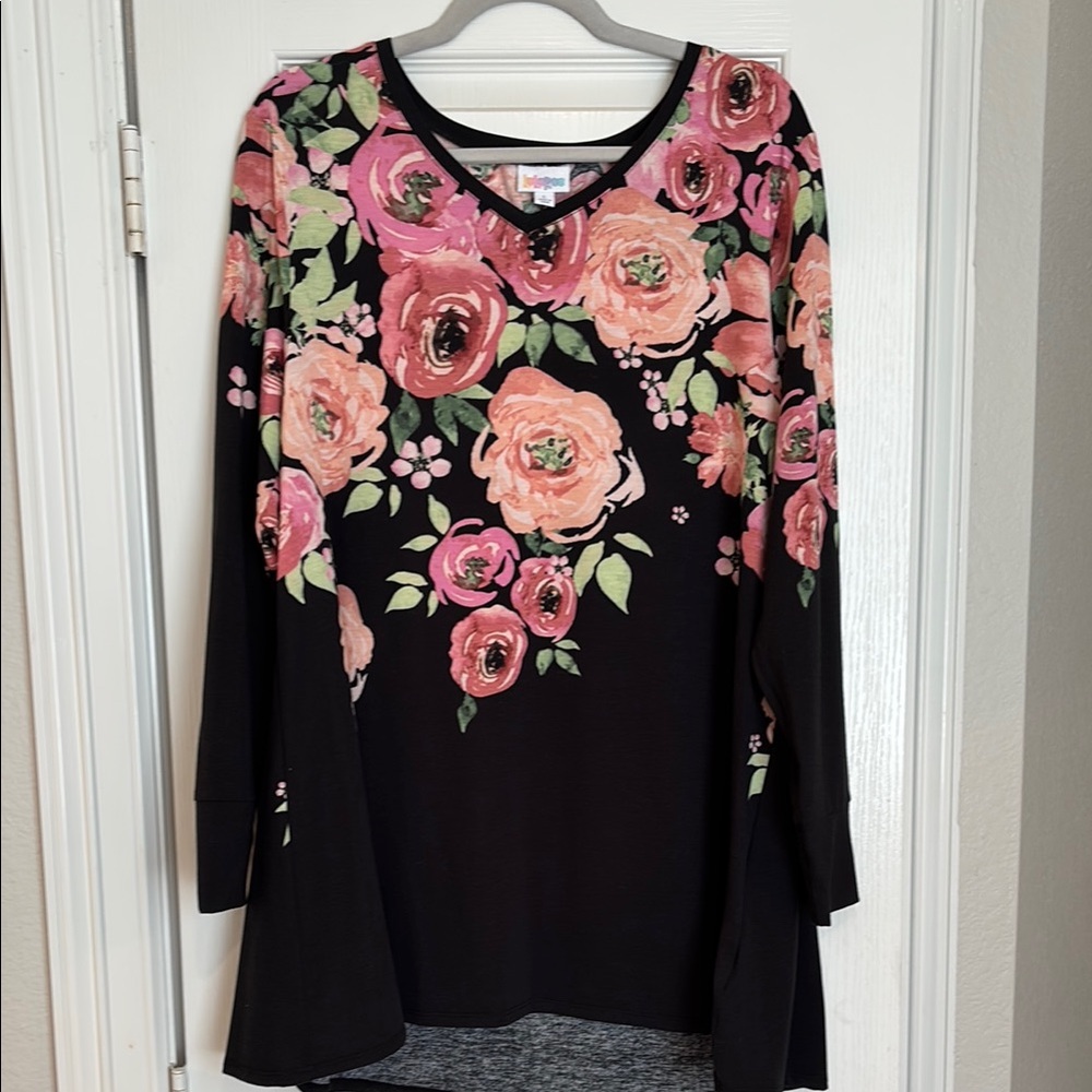 LuLaRoe Black and Pink Graphic Long Sleeve Tee